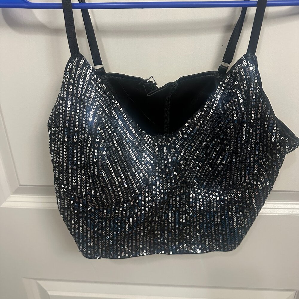 Sparkle crop-top
